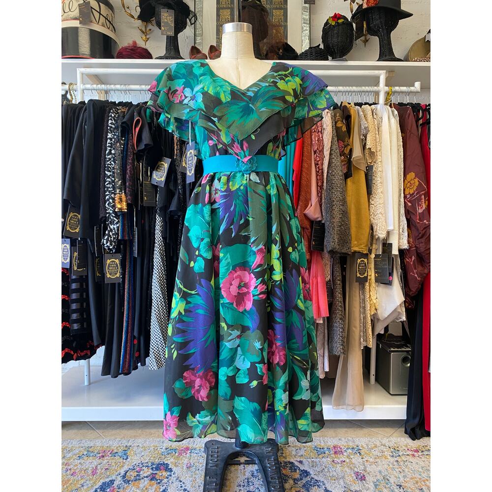 vintage 1980s black floral fit and flare dress, shawl flutter sleeves full skirt - Picture 3 of 10